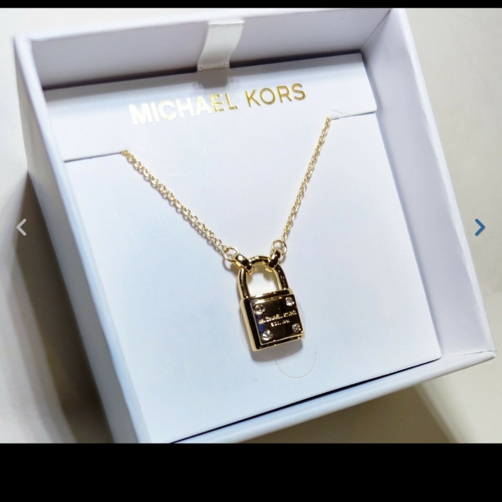 Brand New Michael Kors Gold Locket!!! - Picture 4 of 5